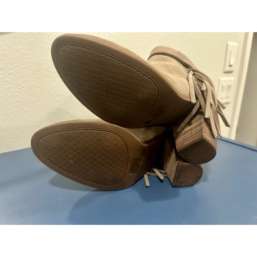 Jessica Simpson Taupe Tan Callaghan Sz 9 Fringe Ankle Block Heel Boots Zip LkNw - Picture 6 of 6